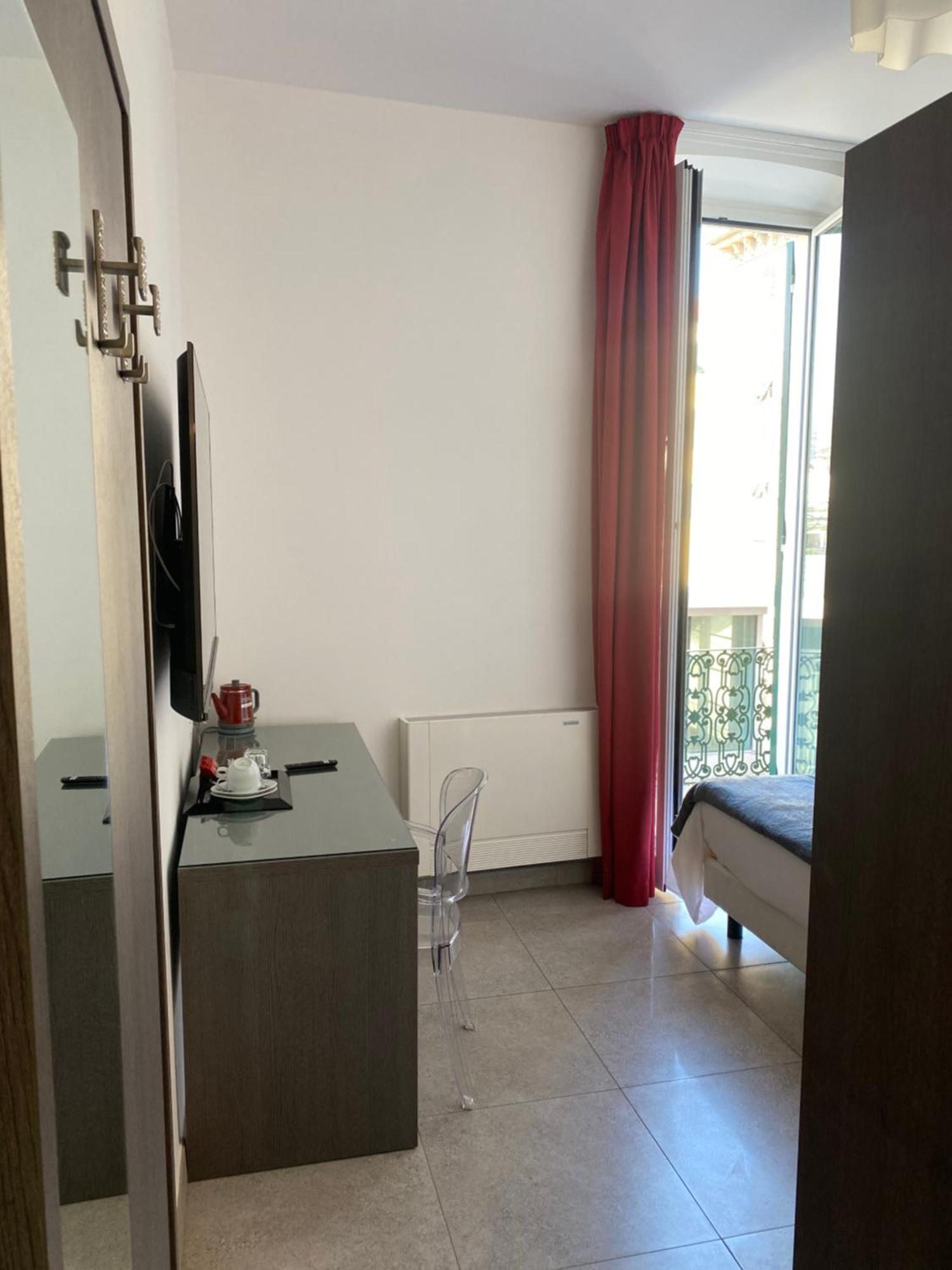 54 Rosselli Rooms 斯培西亚 外观 照片