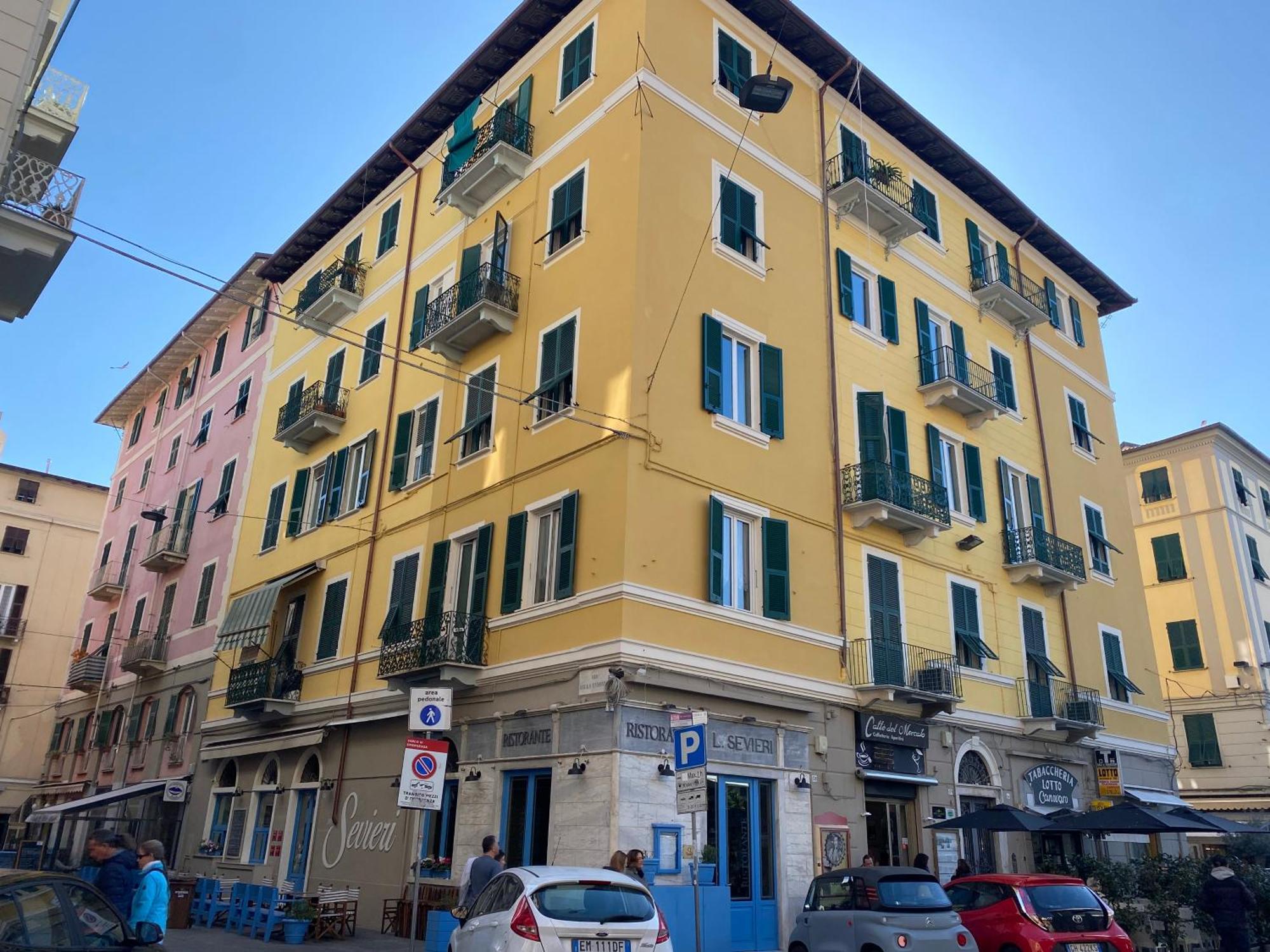 54 Rosselli Rooms 斯培西亚 外观 照片