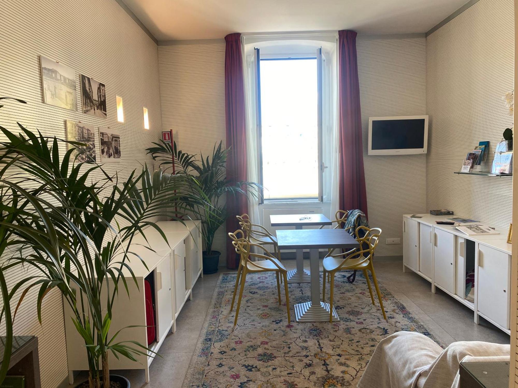 54 Rosselli Rooms 斯培西亚 外观 照片