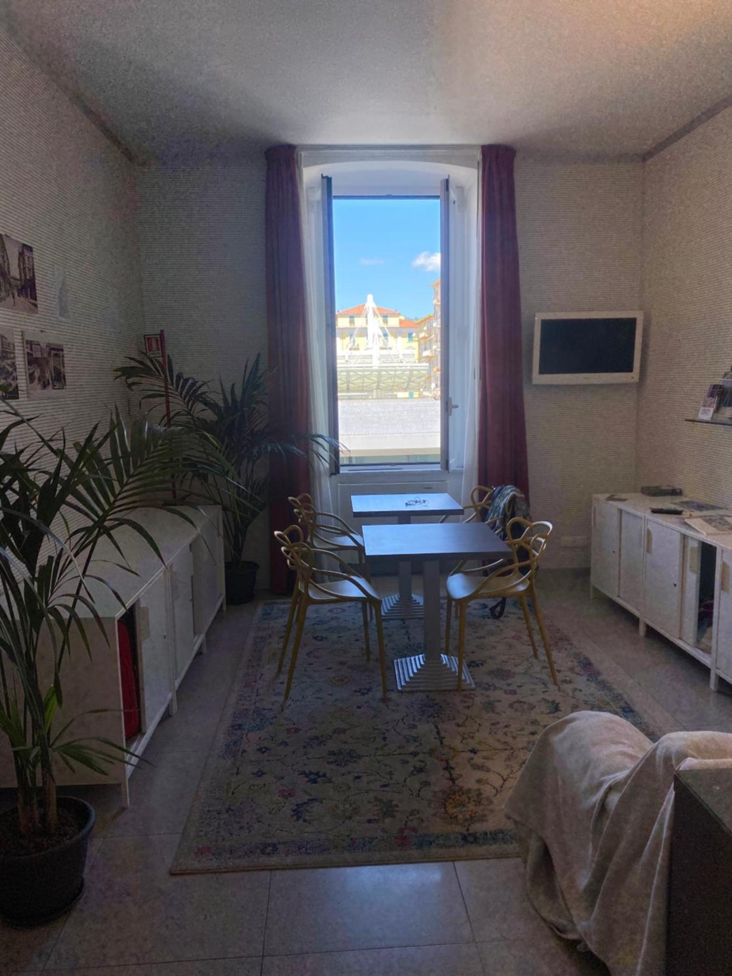 54 Rosselli Rooms 斯培西亚 外观 照片