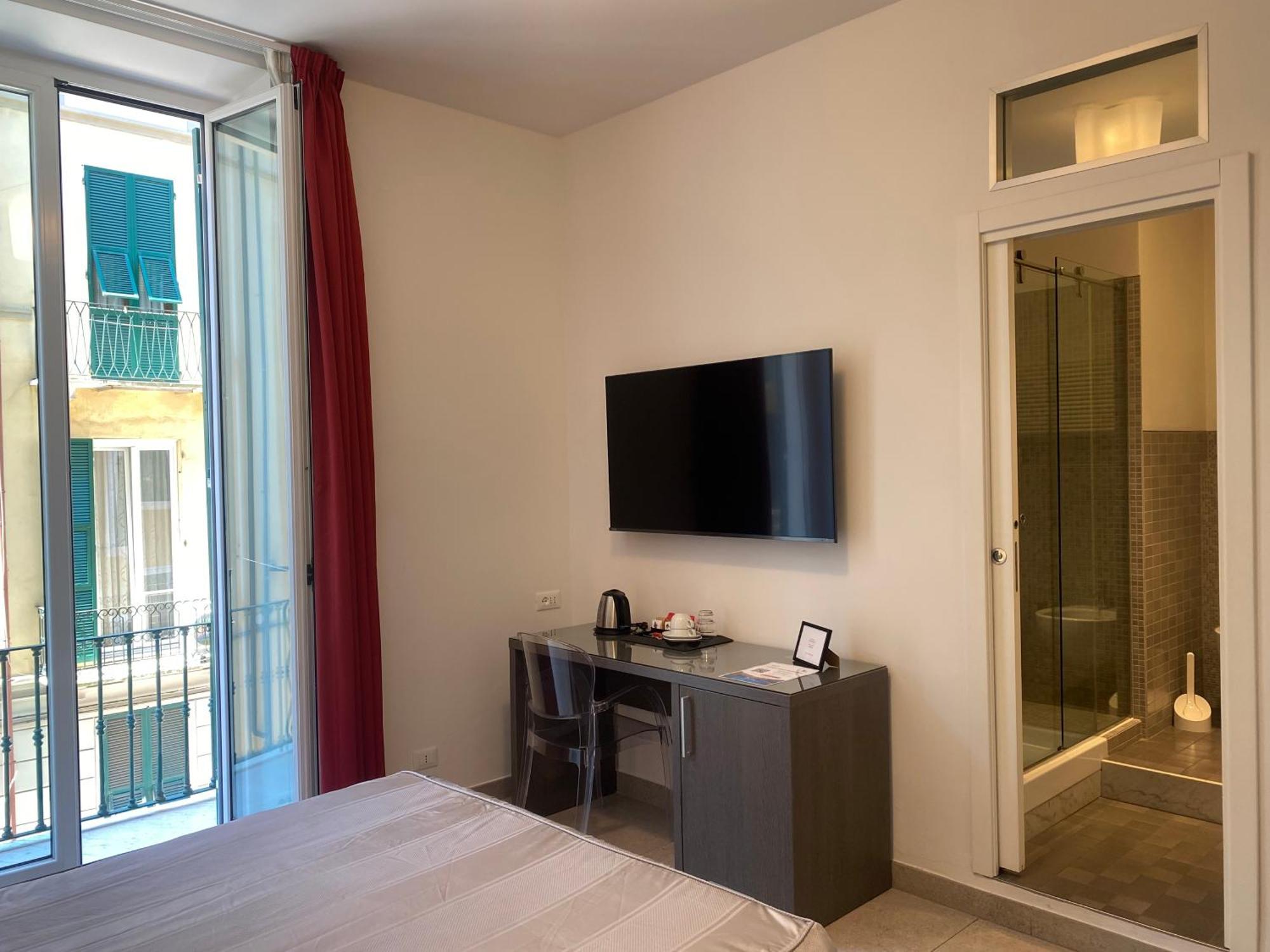 54 Rosselli Rooms 斯培西亚 外观 照片