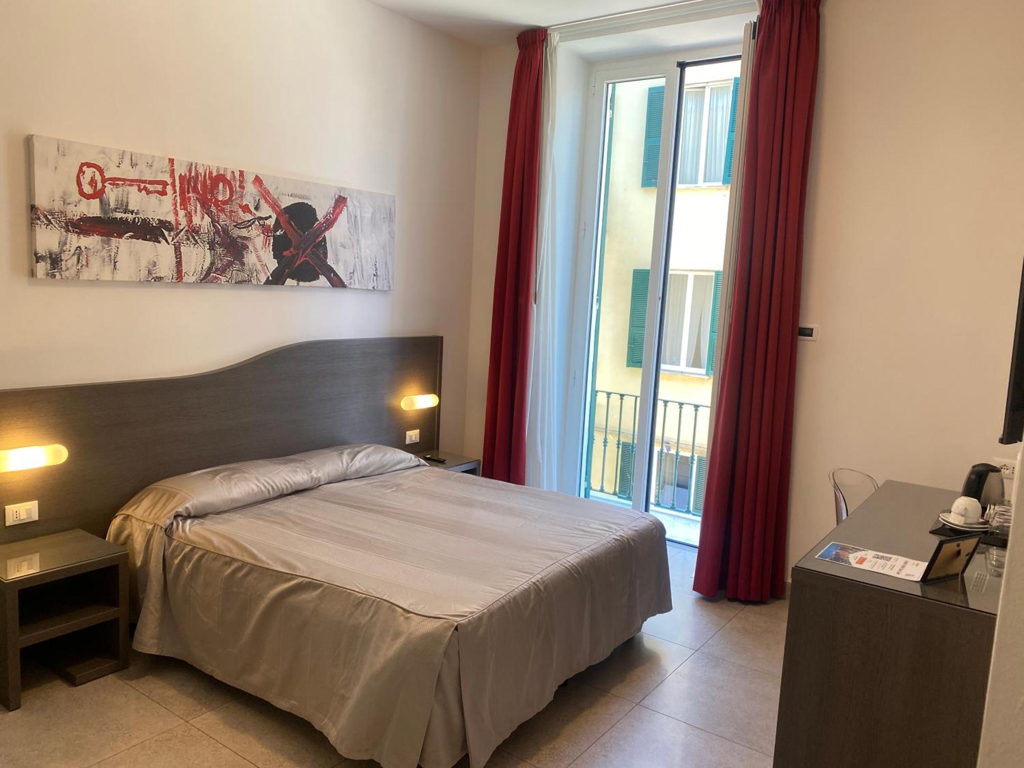 54 Rosselli Rooms 斯培西亚 外观 照片